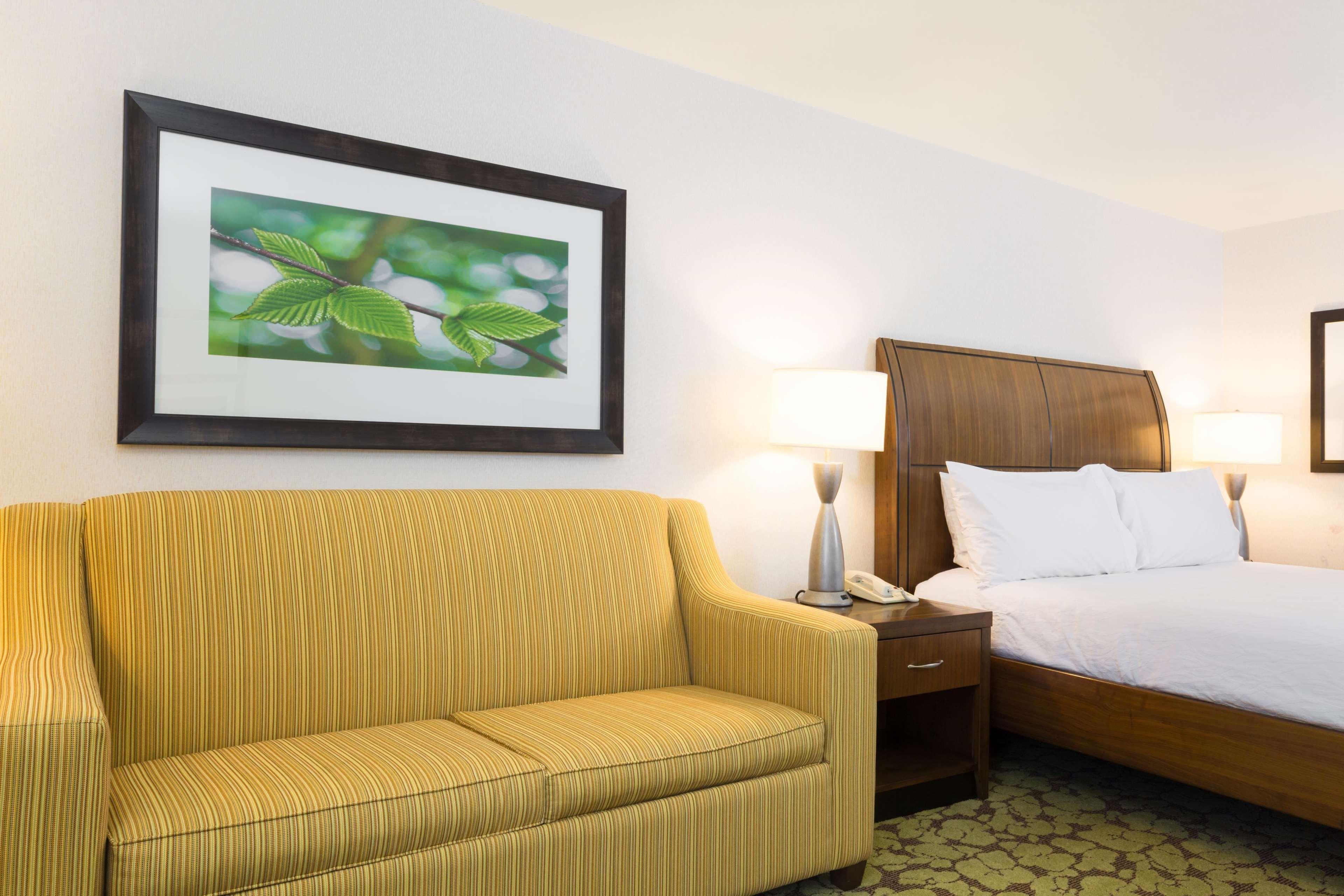 Hilton Garden Inn Fort Worth/Fossil Creek מראה חיצוני תמונה